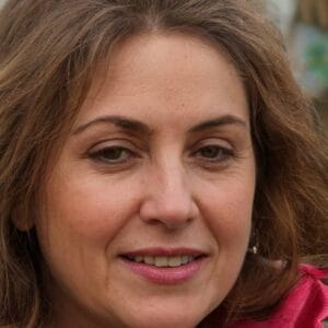 Ελισάβετ Παπαγεωργίου - Συγγραφέας